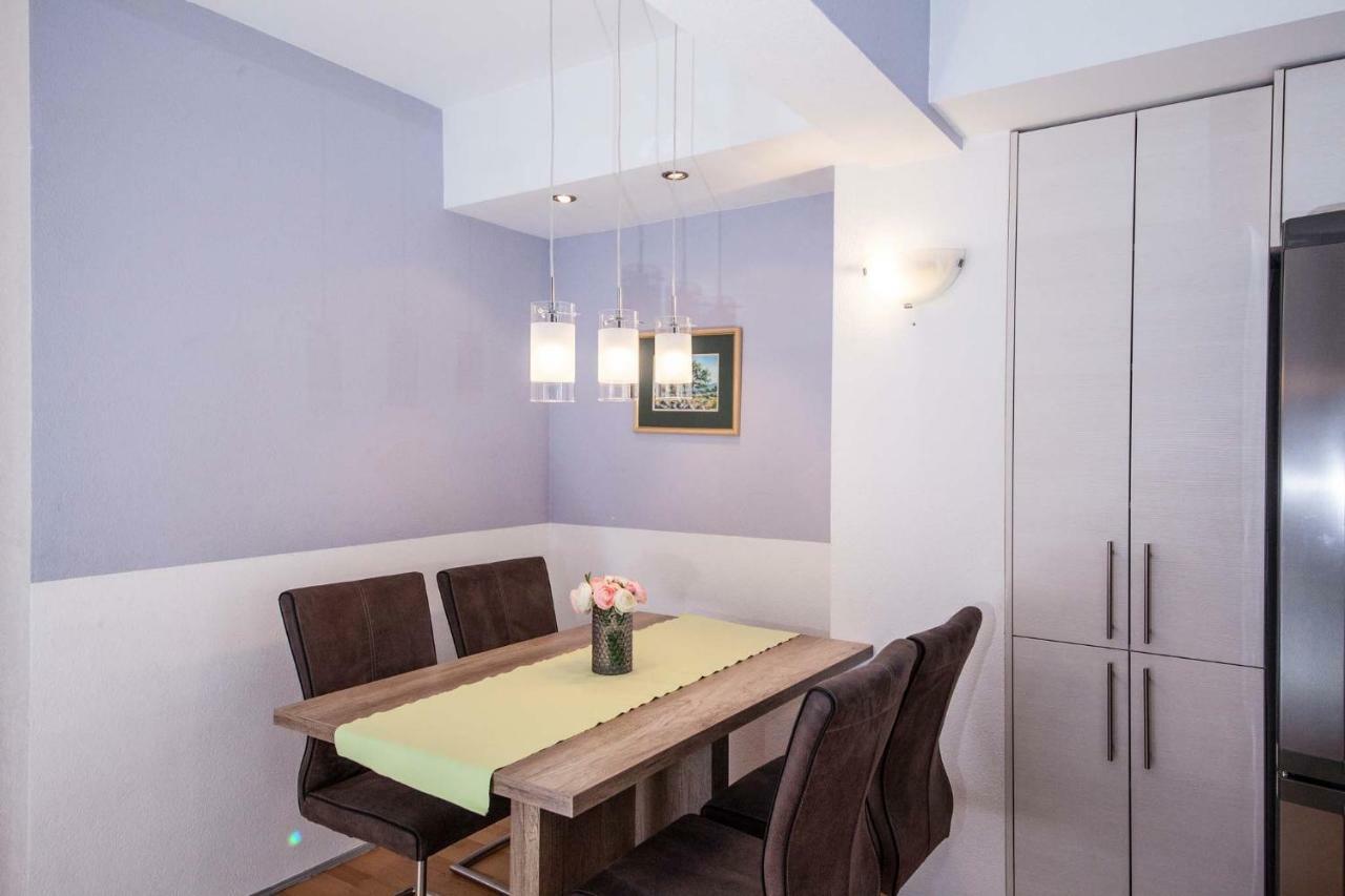 Apartment Sarena Makarska Eksteriør billede
