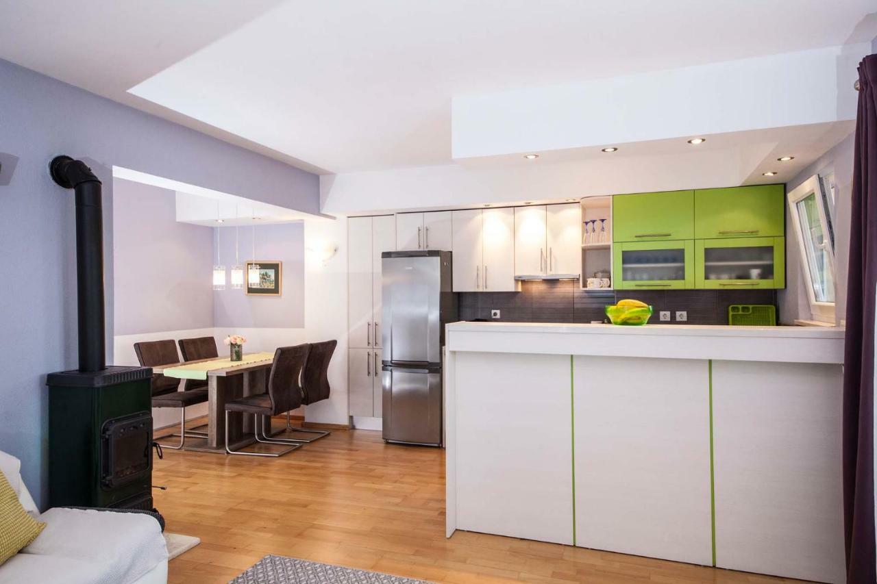 Apartment Sarena Makarska Eksteriør billede