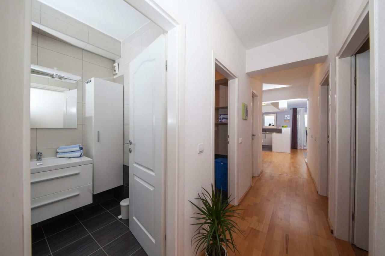 Apartment Sarena Makarska Eksteriør billede