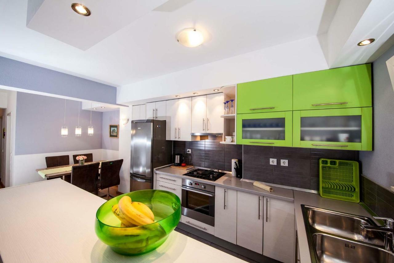 Apartment Sarena Makarska Eksteriør billede