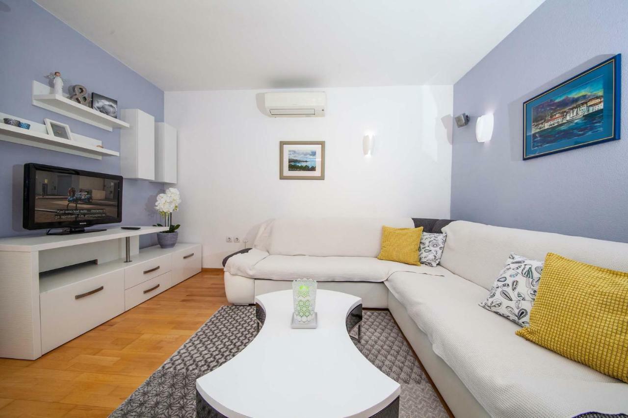 Apartment Sarena Makarska Eksteriør billede